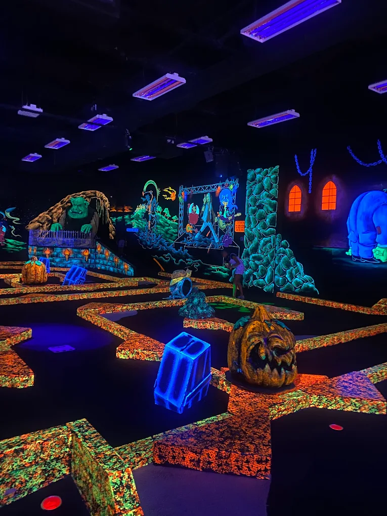 Under the Blacklights
