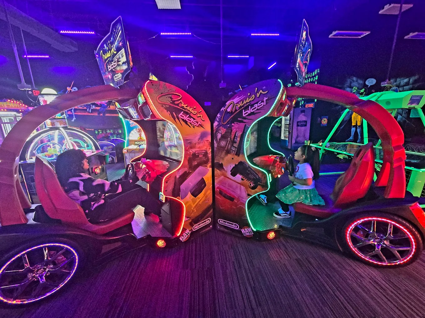 Cruis'n the Neon Arcade